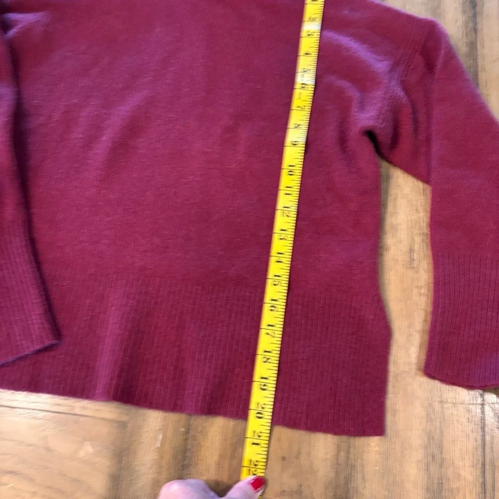 J Crew Supersoft Wool Blend Turtleneck Sweater in Rich Burgundy, Small